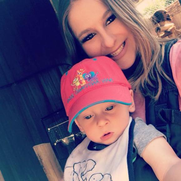 Meet your Posher, Kelsey - Picture 1 of 1